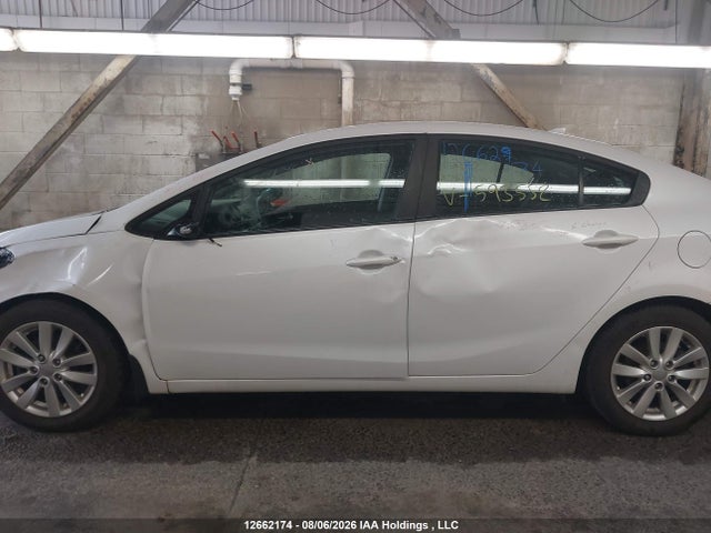KIA FORTE LX 2016 KNAFX4A66G5593552 Image 14