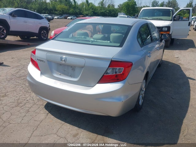 Продажа на аукционе авто 2012 Honda Civic Lx, vin: 2HGFB2F47CH044279, номер лота: 12662206