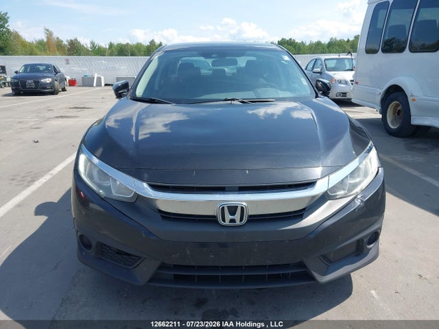 Honda Civic 2018 2HGFC2F6XJH040741 Image 12