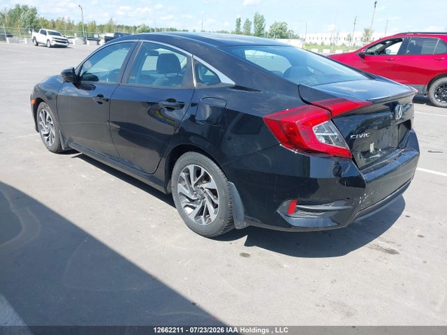 Honda Civic 2018 2HGFC2F6XJH040741 Image 3