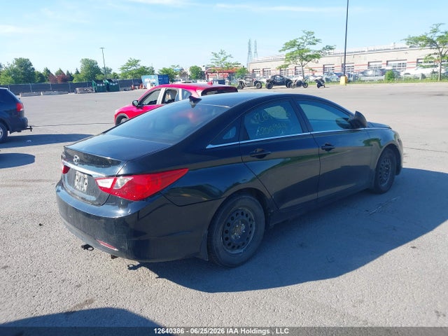 Aukcja sprzedaży 2011 Hyundai Sonata Gl, vin: 5NPEB4AC2BH206944, numer aukcji: 12640386