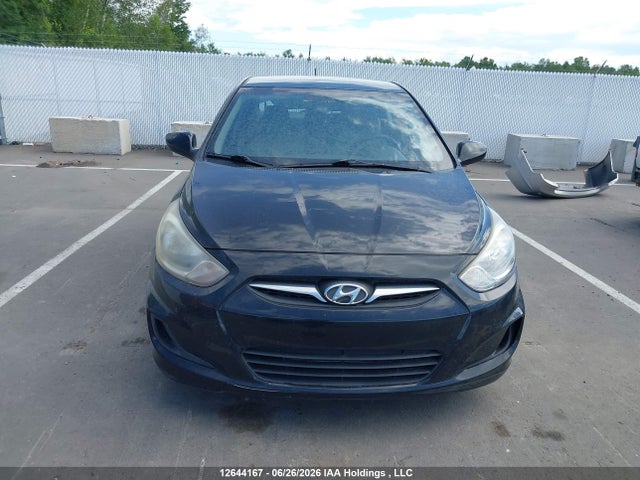 12644167 :رقم المزاد ، KMHCT4AE0DU287632 vin ، 2013 Hyundai Accent Gl مزاد بيع