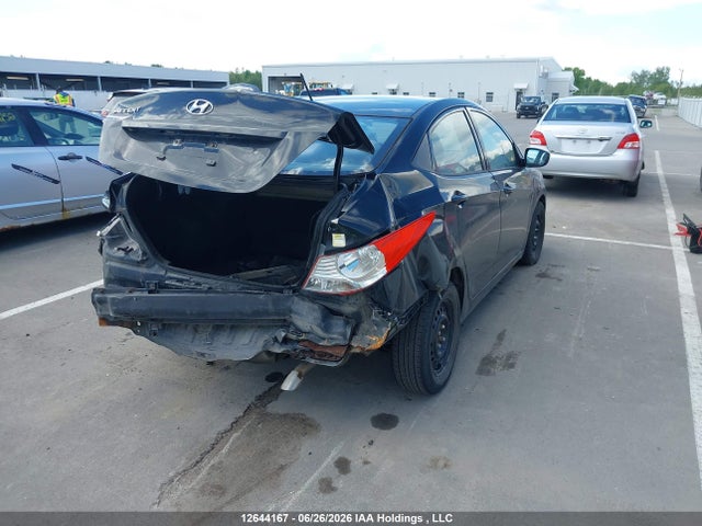 12644167 :رقم المزاد ، KMHCT4AE0DU287632 vin ، 2013 Hyundai Accent Gl مزاد بيع