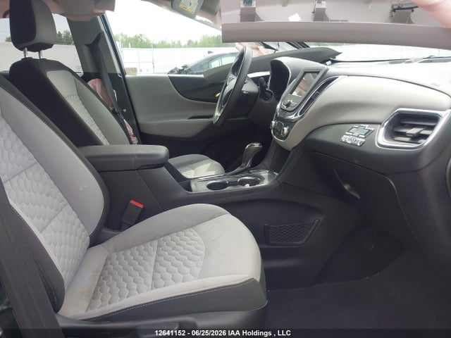 2GNAXUEV6K6114310 Chevrolet EQUINOX 1LT