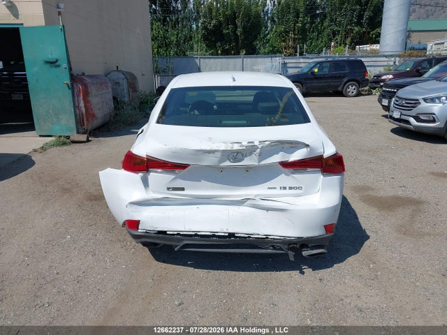 Lexus Is 300 300 2018 JTHC81D21J5028710 Image 15