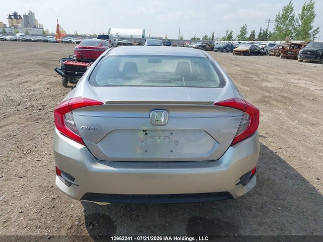 Продаж на аукціоні авто 2018 Honda Civic Ex, vin: 2HGFC2F85JH006613, номер лоту: 12662241