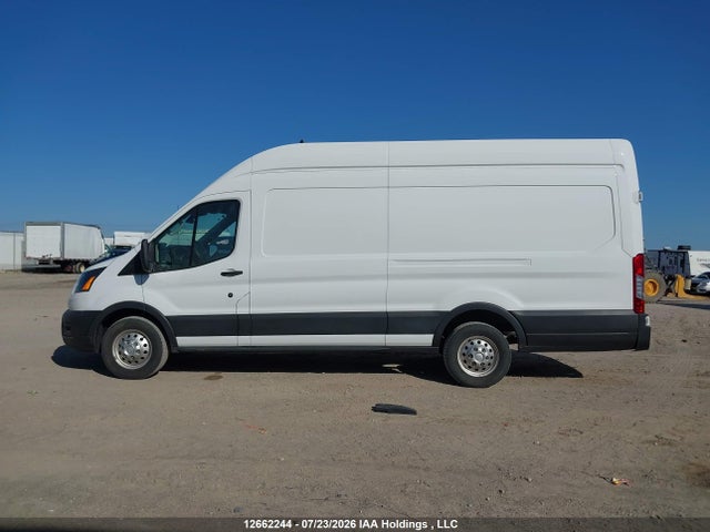 Ford Transit T-250 2023 1FTBR3U88PKB69861 Image 13