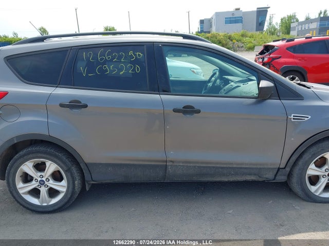 Продажа на аукционе авто 2014 Ford Escape S, vin: 1FMCU0F74EUC95220, номер лота: 12662290