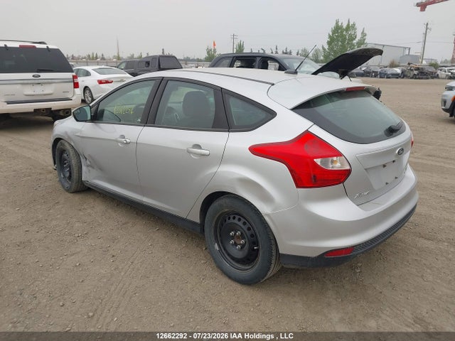 2014 Ford Focus Se მანქანა იყიდება აუქციონზე, vin: 1FADP3K2XEL352012, აუქციონის ნომერი: 12662292