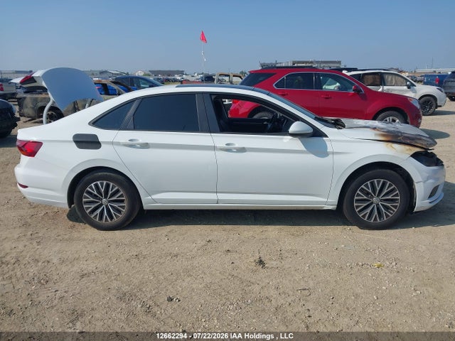 Продаж на аукціоні авто 2019 Volkswagen Jetta 1.4 Tsi Highline, vin: 3VWE57BU9KM046682, номер лоту: 12662294