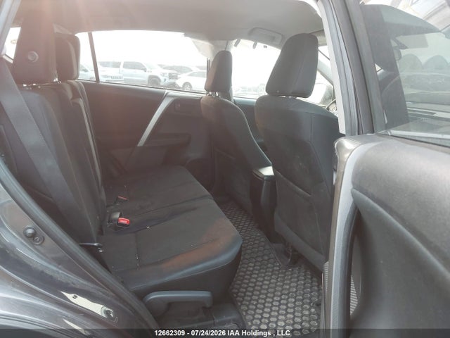 Toyota RAV4 LE 2015 2T3BFREVXFW304473 Image 8