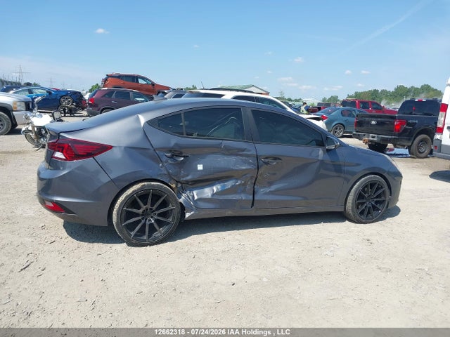Продажа на аукционе авто 2020 Hyundai Elantra Preferred With Sun And Safety Package Auto Ivt, vin: KMHD84LF3LU967826, номер лота: 12662318