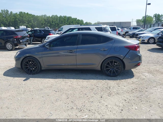 Продажа на аукционе авто 2020 Hyundai Elantra Preferred With Sun And Safety Package Auto Ivt, vin: KMHD84LF3LU967826, номер лота: 12662318