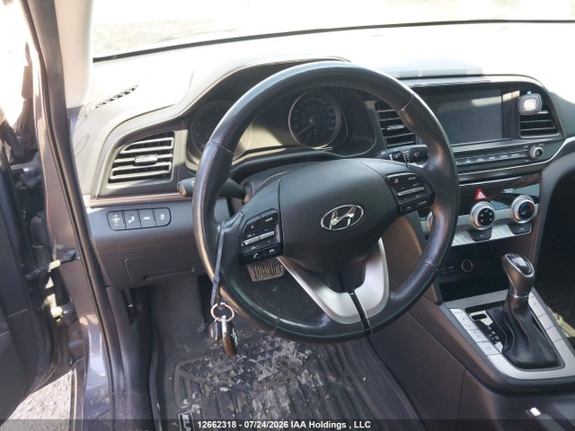 Продажа на аукционе авто 2020 Hyundai Elantra Preferred With Sun And Safety Package Auto Ivt, vin: KMHD84LF3LU967826, номер лота: 12662318