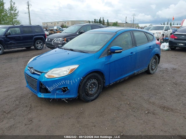 Ford FOCUS SE 2014 1FADP3K29EL279019 Image 2