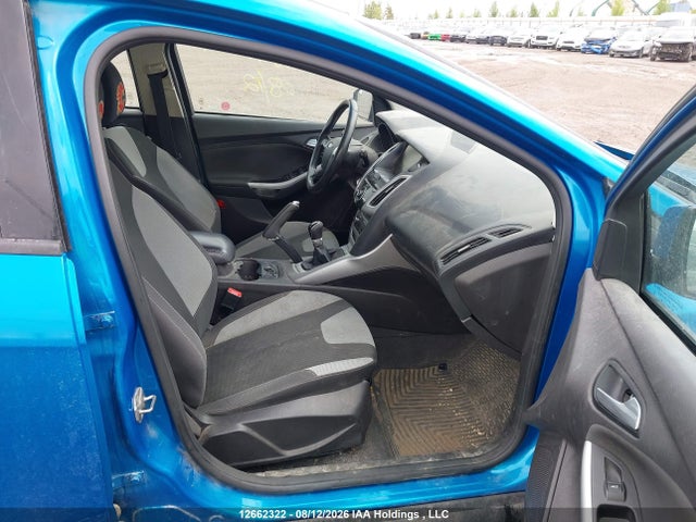 Ford FOCUS SE 2014 1FADP3K29EL279019 Image 5