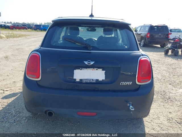 Продаж на аукціоні авто 2017 Mini 3 Door Cooper, vin: WMWXP5C35H3C64600, номер лоту: 12662340