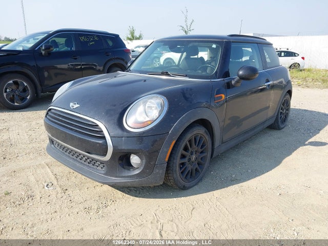 Продаж на аукціоні авто 2017 Mini 3 Door Cooper, vin: WMWXP5C35H3C64600, номер лоту: 12662340