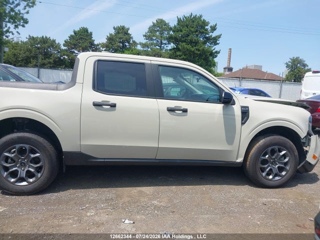 3FTTW8J38SRB66966 Ford Maverick