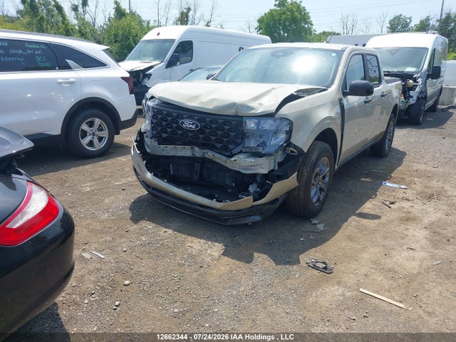 3FTTW8J38SRB66966 Ford Maverick