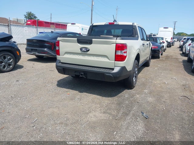 3FTTW8J38SRB66966 Ford Maverick
