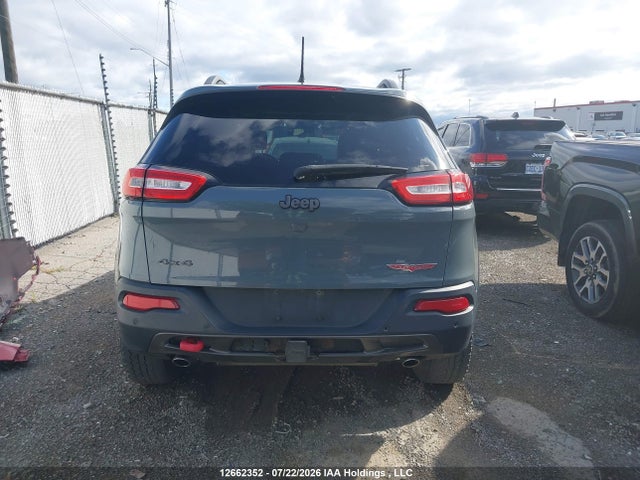 Продажа на аукционе авто 2015 Jeep Cherokee Trailhawk, vin: 1C4PJMBS6FW608998, номер лота: 12662352