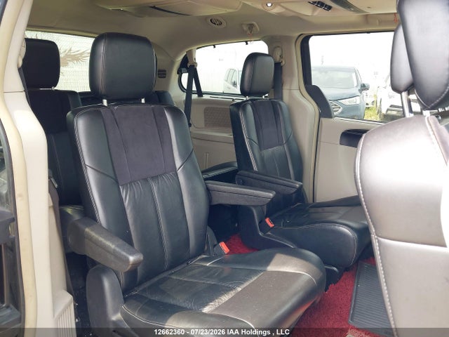 2011 Chrysler Town & Country Limited მანქანა იყიდება აუქციონზე, vin: 2A4RR6DG5BR803431, აუქციონის ნომერი: 12662360