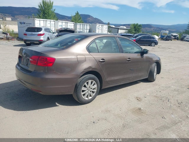 2013 Volkswagen Jetta Se მანქანა იყიდება აუქციონზე, vin: 3VWDK7AJXDM453327, აუქციონის ნომერი: 12662368