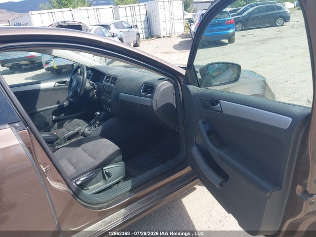 2013 Volkswagen Jetta Se მანქანა იყიდება აუქციონზე, vin: 3VWDK7AJXDM453327, აუქციონის ნომერი: 12662368