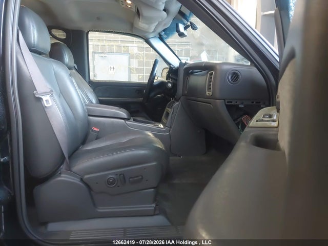 12662419 :رقم المزاد ، 1GTGK13U13F232783 vin ، 2003 Gmc Sierra 1500hd Sle/slt مزاد بيع