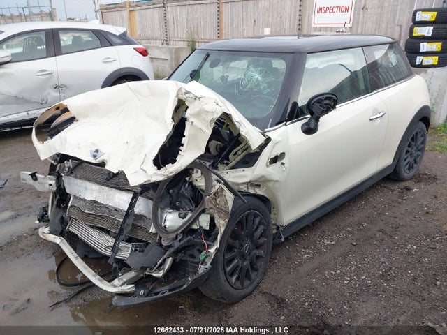 Продаж на аукціоні авто 2016 Mini 3 Door Cooper, vin: WMWXP5C56G2D15771, номер лоту: 12662433