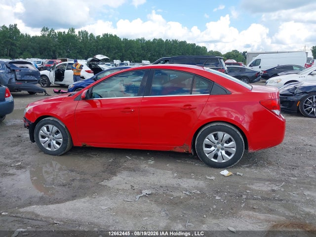 12662445 :رقم المزاد ، 1G1PC5SB5E7384303 vin ، 2014 Chevrolet Cruze 1lt مزاد بيع