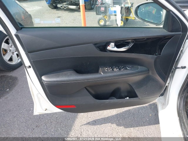 12662501 :رقم المزاد ، 3KPF54AD2ME343992 vin ، 2021 Kia Forte Ex مزاد بيع