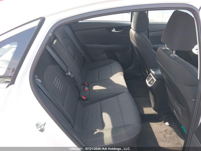 12662501 :رقم المزاد ، 3KPF54AD2ME343992 vin ، 2021 Kia Forte Ex مزاد بيع
