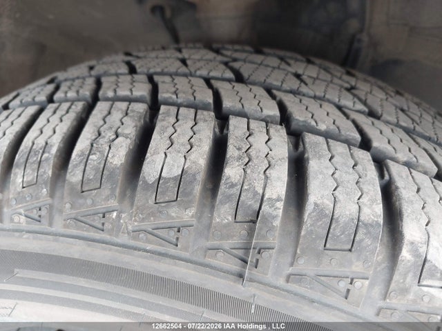 2010 Toyota Matrix Xr მანქანა იყიდება აუქციონზე, vin: 2T1KE4EE9AC035293, აუქციონის ნომერი: 12662504