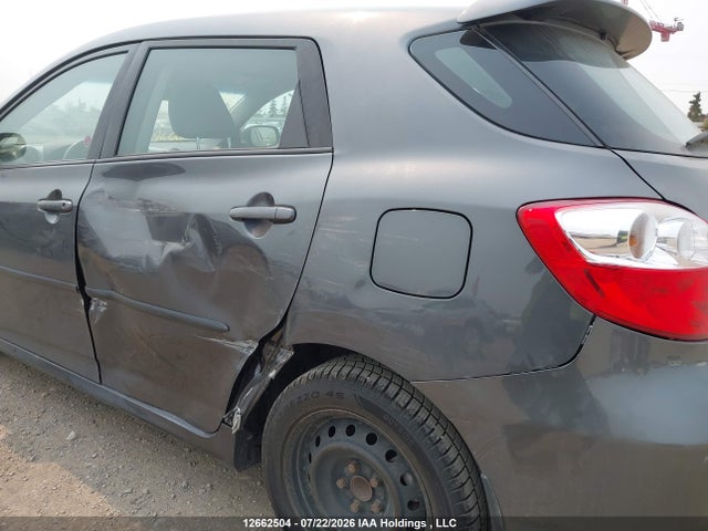 2010 Toyota Matrix Xr მანქანა იყიდება აუქციონზე, vin: 2T1KE4EE9AC035293, აუქციონის ნომერი: 12662504
