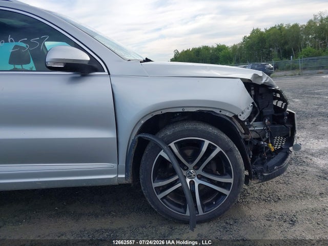 2017 Volkswagen Tiguan Highline მანქანა იყიდება აუქციონზე, vin: WVGLV7AX5HW507886, აუქციონის ნომერი: 12662557