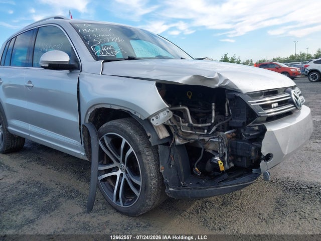 2017 Volkswagen Tiguan Highline მანქანა იყიდება აუქციონზე, vin: WVGLV7AX5HW507886, აუქციონის ნომერი: 12662557