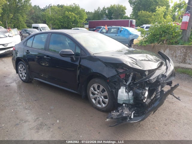 5YFBPRBE4LP130553 Toyota COROLLA LE