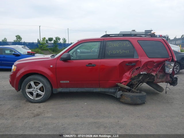 2008 Ford Escape Xlt მანქანა იყიდება აუქციონზე, vin: 1FMCU93198KD73141, აუქციონის ნომერი: 12662573