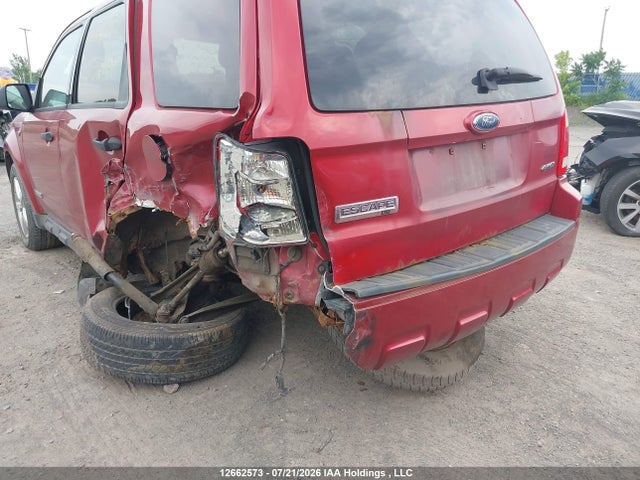2008 Ford Escape Xlt მანქანა იყიდება აუქციონზე, vin: 1FMCU93198KD73141, აუქციონის ნომერი: 12662573
