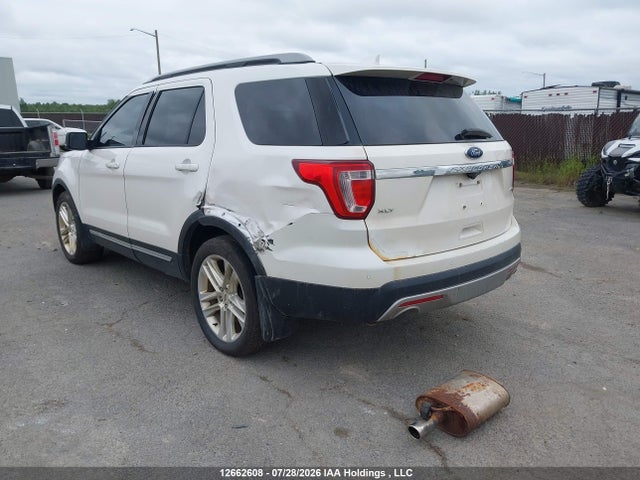 Ford EXPLORER XLT 2017 1FM5K8D83HGE16766 Image 3