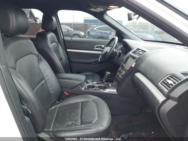 Ford EXPLORER XLT 2017 1FM5K8D83HGE16766 Image 5