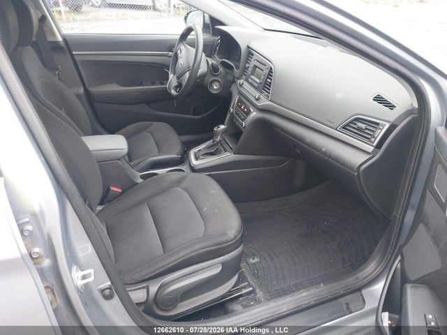 12662610 :رقم المزاد ، 5NPD74LF3HH147299 vin ، 2017 Hyundai Elantra Se مزاد بيع