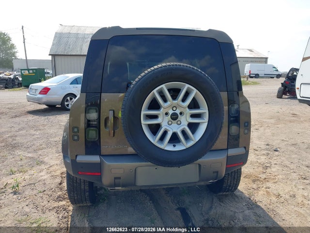 Aukcja sprzedaży 2026 Land Rover Defender 110 S, vin: SALEJ7EX8T2602163, numer aukcji: 12662623