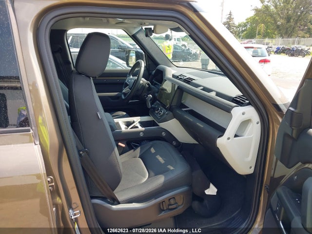 Aukcja sprzedaży 2026 Land Rover Defender 110 S, vin: SALEJ7EX8T2602163, numer aukcji: 12662623