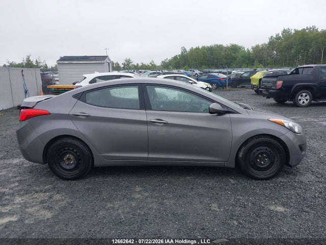 12662642 :رقم المزاد ، 5NPDH4AE8DH262272 vin ، 2013 Hyundai Elantra Gls/limited مزاد بيع