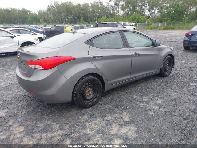 12662642 :رقم المزاد ، 5NPDH4AE8DH262272 vin ، 2013 Hyundai Elantra Gls/limited مزاد بيع