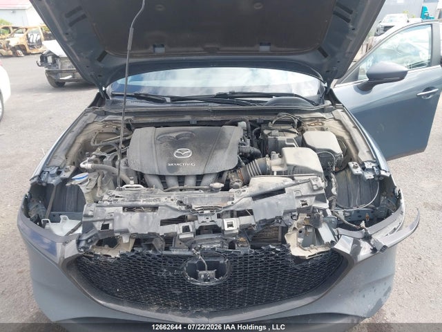 JM1BPALLXM1303111 Mazda 3 Preferred