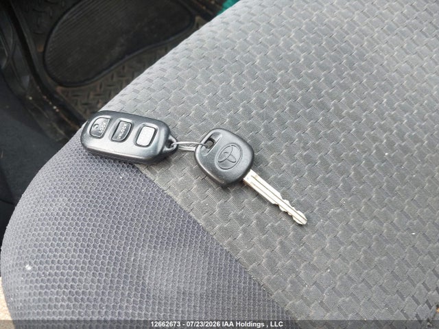 2007 Toyota Corolla Matrix Xr მანქანა იყიდება აუქციონზე, vin: 2T1KR32E57C635563, აუქციონის ნომერი: 12662673